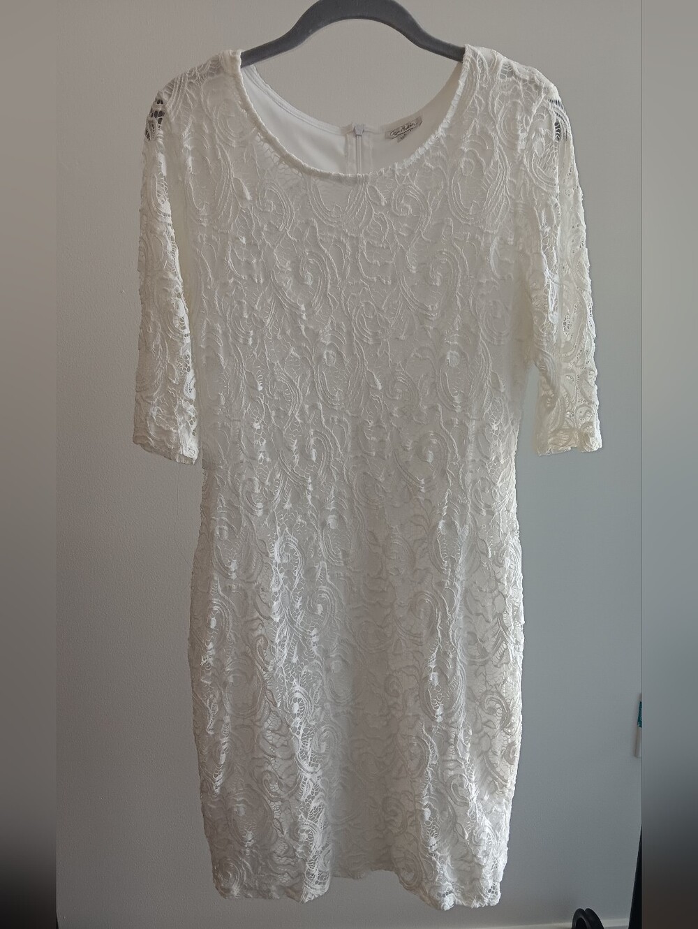 Olivia Matthews White Lace Dress with Short Sleeves